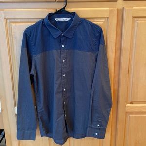 TravisMathew Men’s Long Sleeve Button Up Shirt Size L